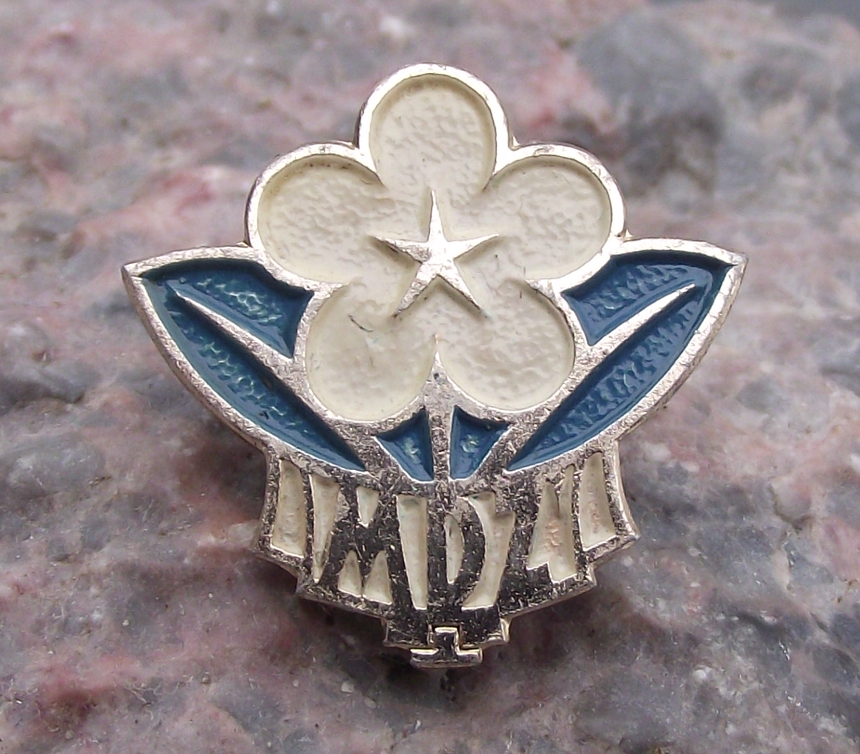 International Women's Day MDZ White Flower Petal with Blue Leaves Pin Badge