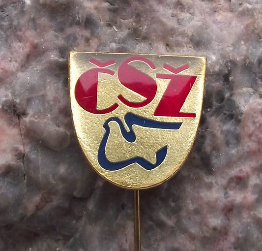 .Vintage CSZ Czechoslovakia Women's Union Official Members Dove Pin Badge