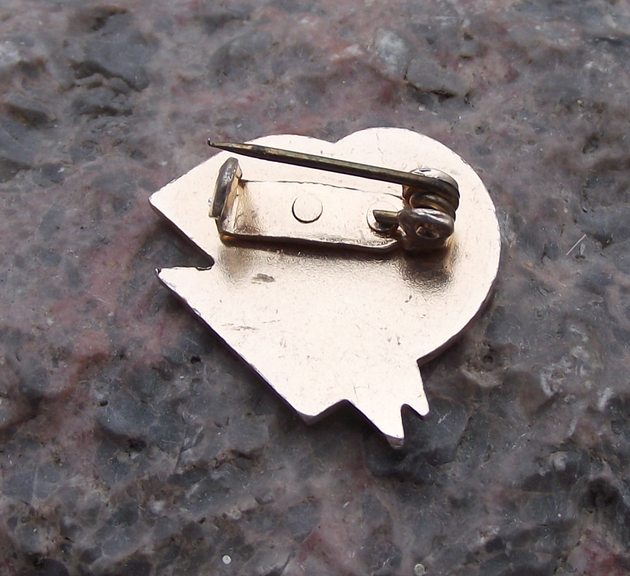 .International Women's Day Czechia MDZ Dove of Peace Pin Badge - Badgecrazy