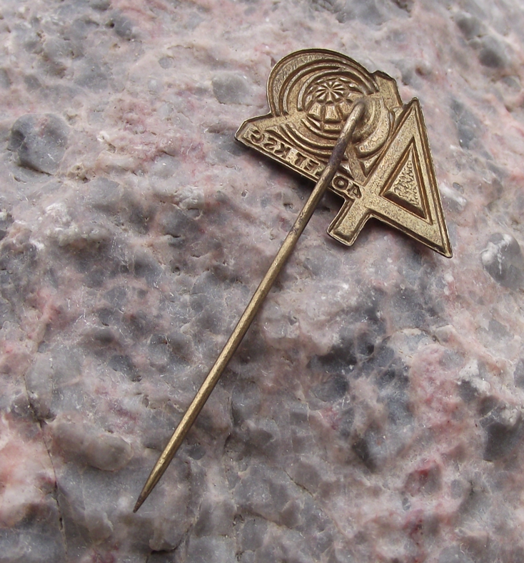 1961 KSC Czechoslovakia Communist Party 40th Anniversary Hammer Sickle Pin Badge - Badgecrazy