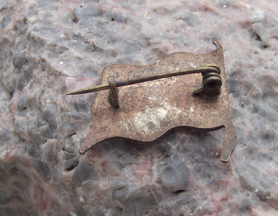 Vintage Iceland Icelandic Scandinavian Cross Clasp National Flag Pin Badge - Badgecrazy