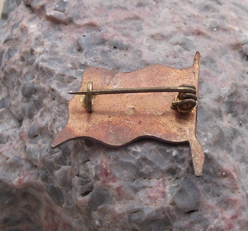 Vintage Finnish Finland Scandinavian Cross Clasp National Flag Pin Badge - Badgecrazy