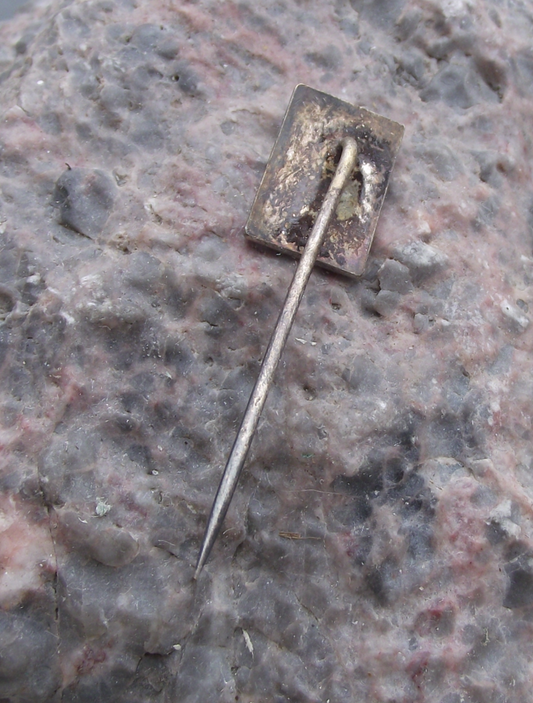 Vintage World of the Soviet Union Propaganda Magazine Red Star Pin Badge - Badgecrazy