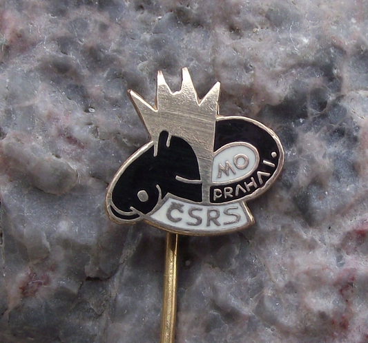 Vintage Prague 1 Fishing Angling Association CSRS Catfish Fish Members Pin Badge