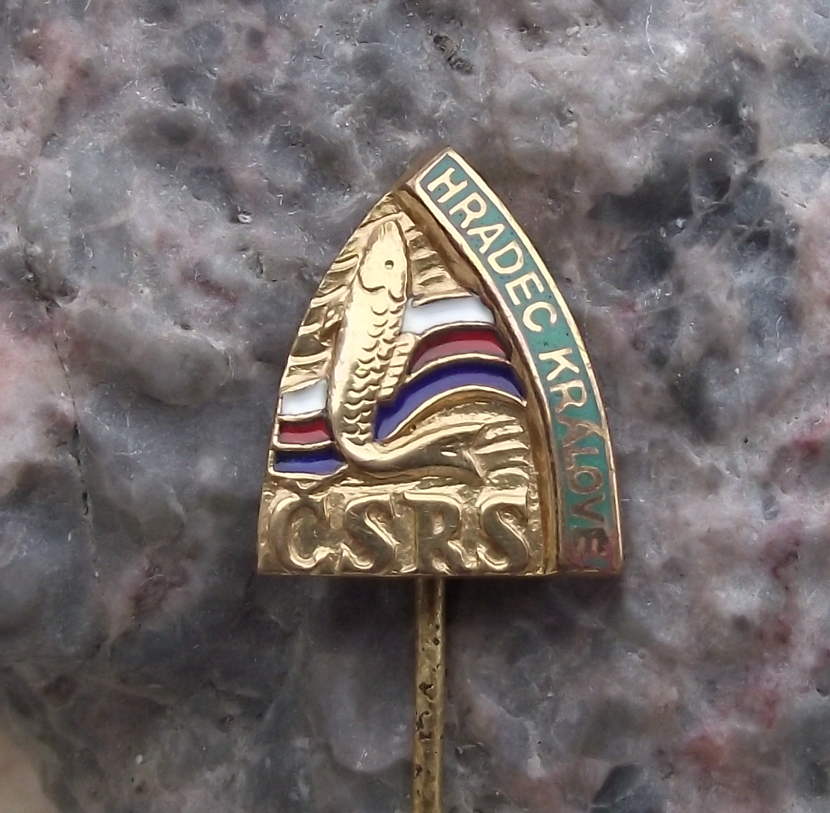 Vintage Hradec Kralove Fishing Angling Association CSRS Members Pin Badge