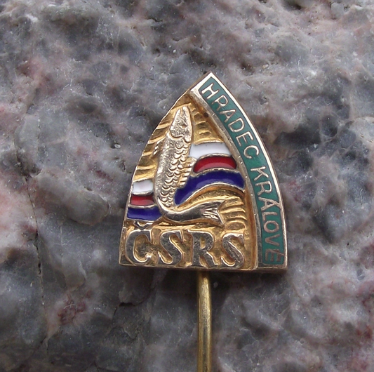 Vintage Hradec Kralove Fishing Angling Association CSRS Members Pin Badge