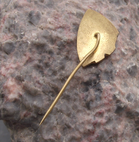 Vintage Mestec Kralove Czechoslovakia Fishing Association Angling Pin Badge