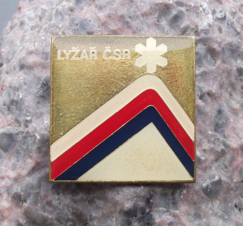 Vintage Czechoslovakia Skiing Association Czech Skier Mountain Pin Badge