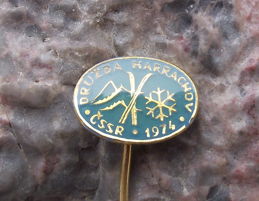 1974 Czechoslovakia Harrachov Skiing Competition Pin Badge