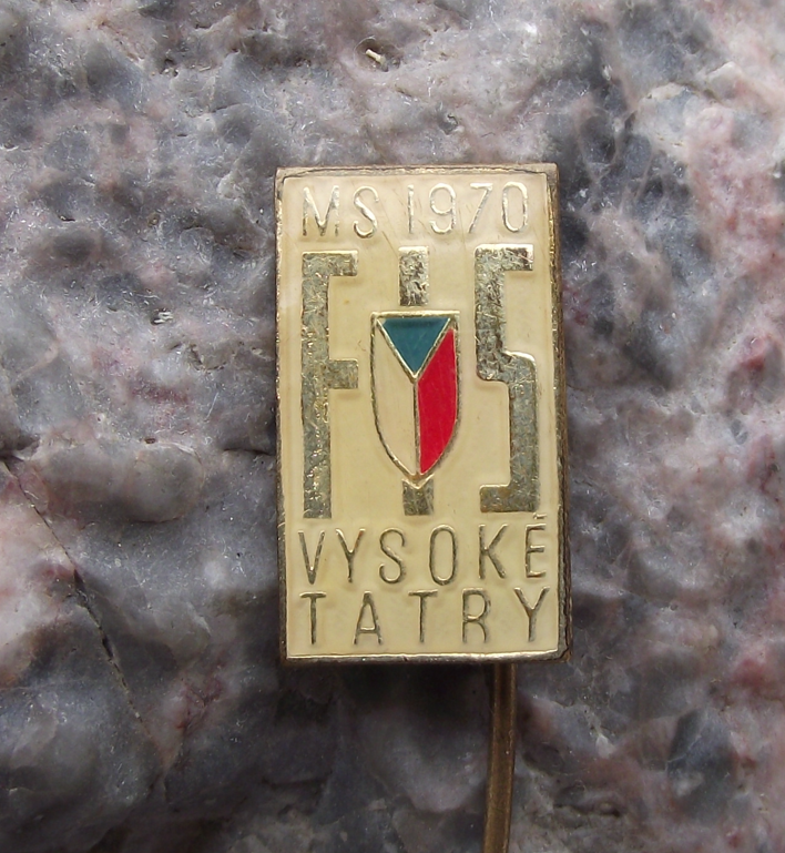 1970 FIS Nordic World Ski Skiing Championships Vysoke Tatry Flag Small Pin Badge