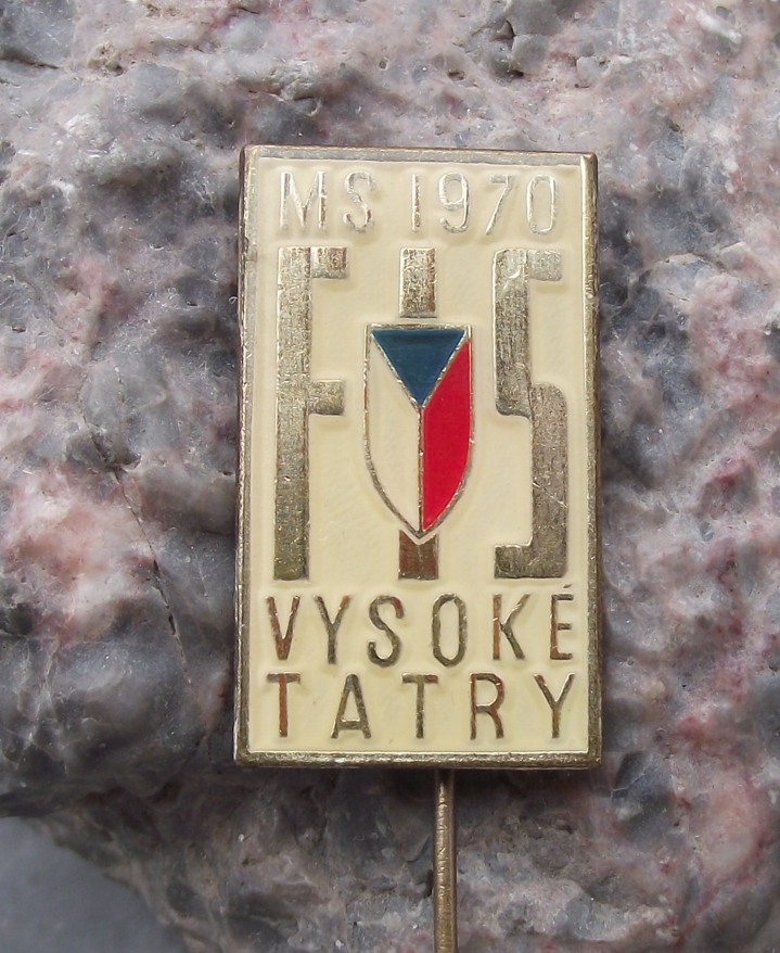 1970 FIS Nordic World Ski Skiing Championships Vysoke Tatry Flag Pin Badge
