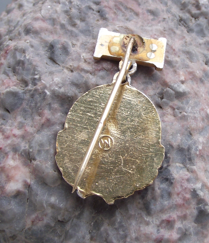 Vintage Vladimir Lenin Head Profile Soviet Leader Award Medal Stick Pin Badge