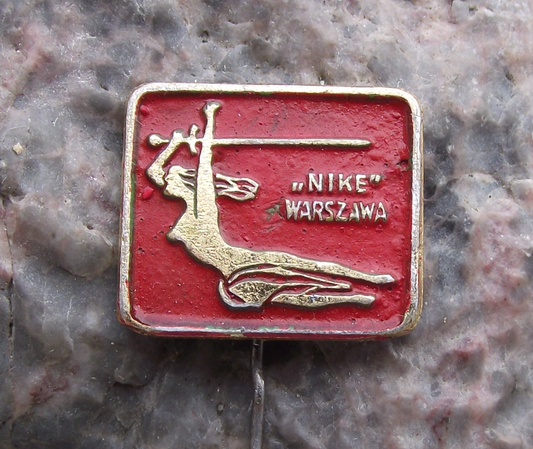 Vintage Poland Monument to the Heroes of Warsaw Nike Statue Pin Badge