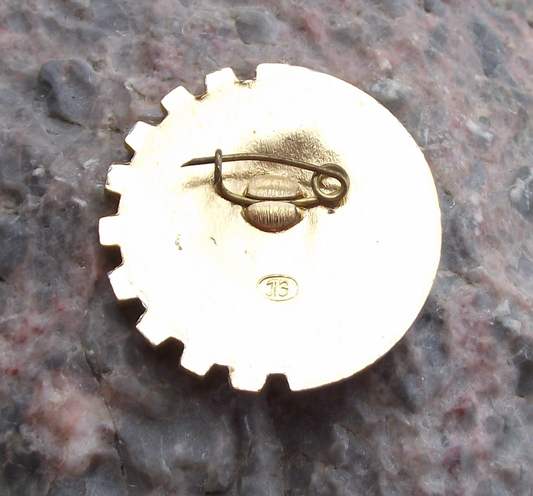 Vintage Costa Rica UTG Trade Union of Workers Banana Pin Badge