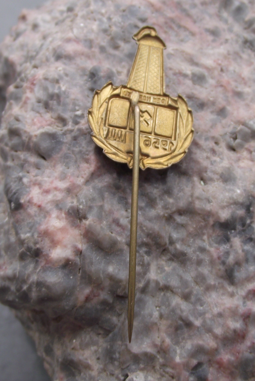 1956 Czech Mining National Miners Day Den Horniku Coal Mine Lamp Pin Badge - Badgecrazy