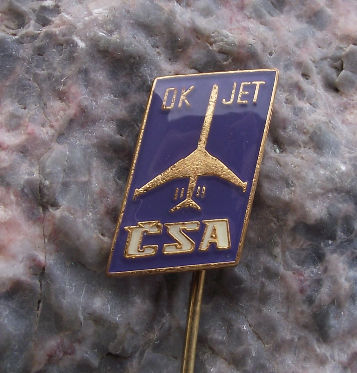 CSA Czech Airlines Ilyushin IL-62 OK-JET Long Range Jet Airliner Pin Badge