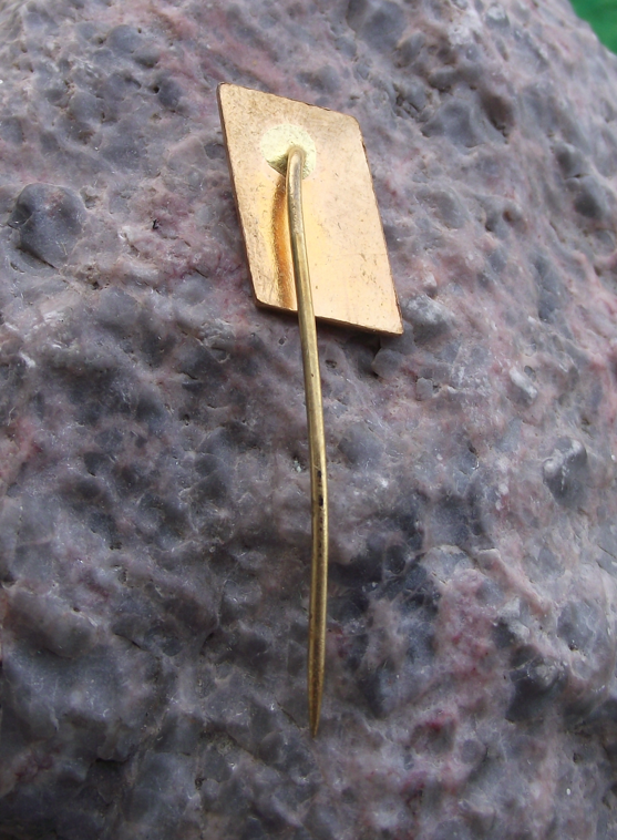 CSA Czech Airlines Ilyushin IL-62 OK-JET Long Range Jet Airliner Pin Badge