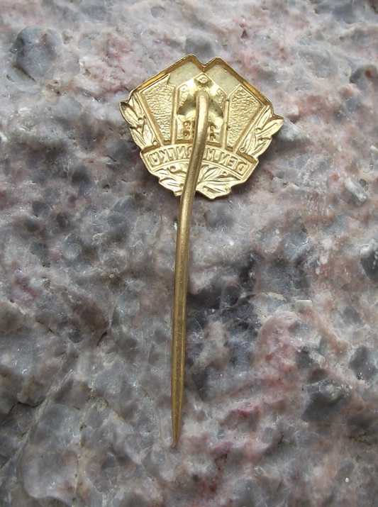 1959 National Miners Mine Workers Day Mining Trade Union Lantern Pin Badge - Badgecrazy
