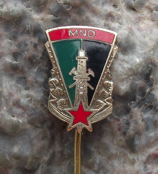 Vintage Czechoslovakia Moravian Oil Mines CND MHD Pin Badge - Badgecrazy
