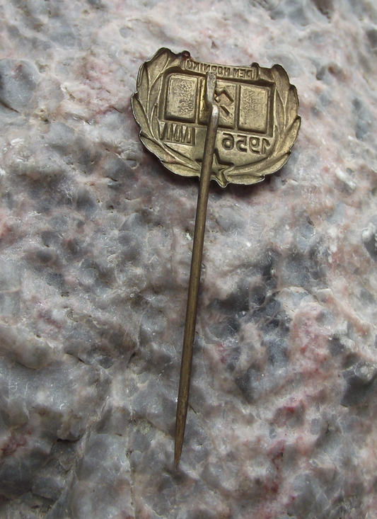 1956 National Miners Mine Workers Day Mining Crossed Hammers Logo Pin Badge