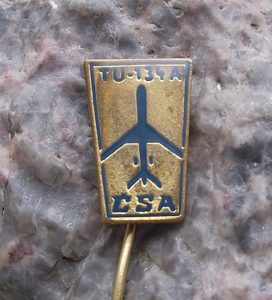 Vintage CSA Czech Airlines Tupolev TU-134A Short Haul Jet Airliner Pin Badge