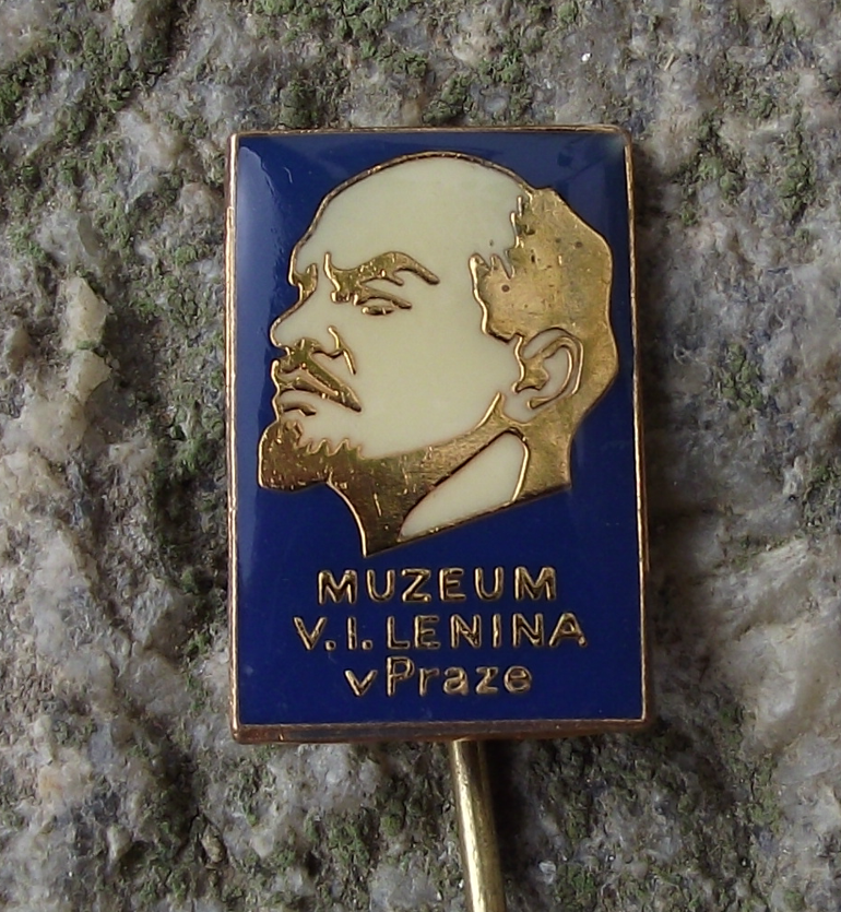Vintage Former Vladimir Lenin Museum Prague Czechoslovakia Tourist Pin Badge