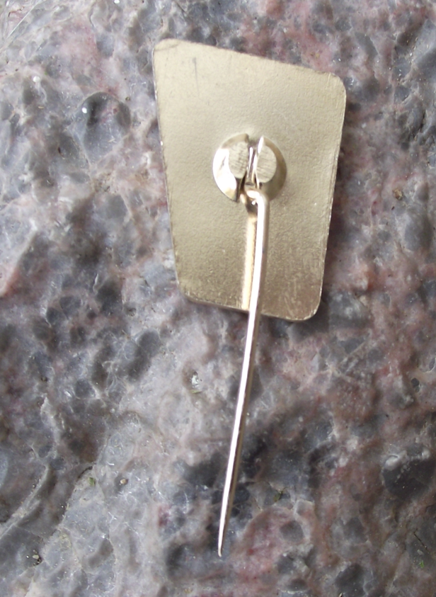 1962 Czechoslovakia Dove Pigeon Breeders International Show Brno Pin Badge - Badgecrazy