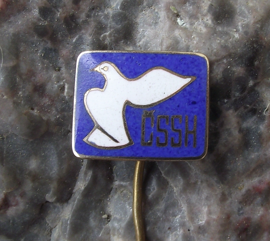 Vintage Czechoslovakia Dove Pigeon Breeders Association Bird CSSH Pin Badge - Badgecrazy