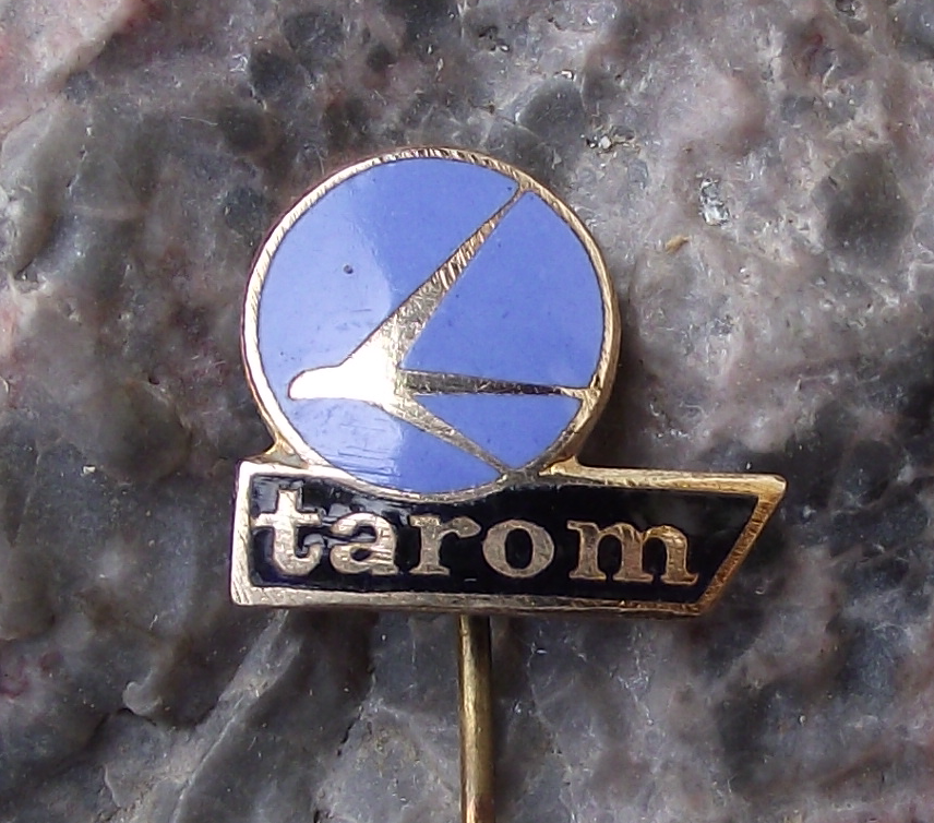 Vintage TAROM Romanian Airlines Aircraft Bird Logo Eagle Pin Badge