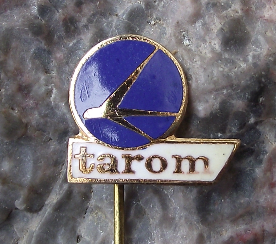 Vintage TAROM Romanian Airlines Aircraft Bird Logo Eagle Pin Badge