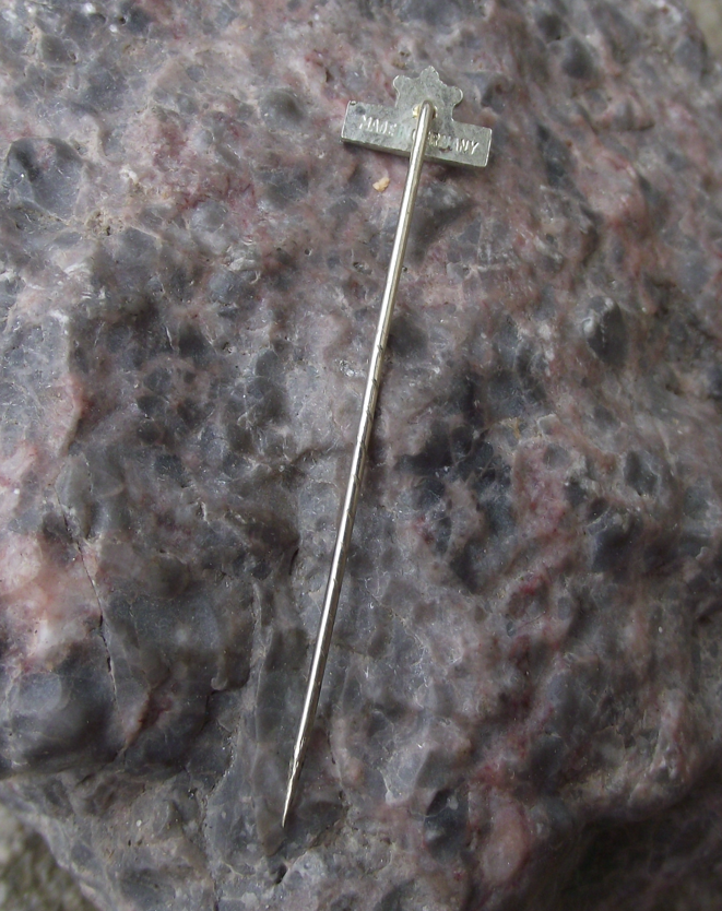 Vintage KLM Dutch Airlines Crown Logo Netherlands Holland Pin Badge - Badgecrazy