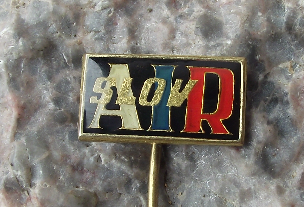 Vintage Slov Air Slovakia National Airline Czechoslovakia Pin Badge