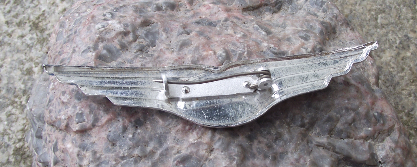 Vintage CSA Czech Airlines Wings Czechoslovakia Pin Badge - Badgecrazy