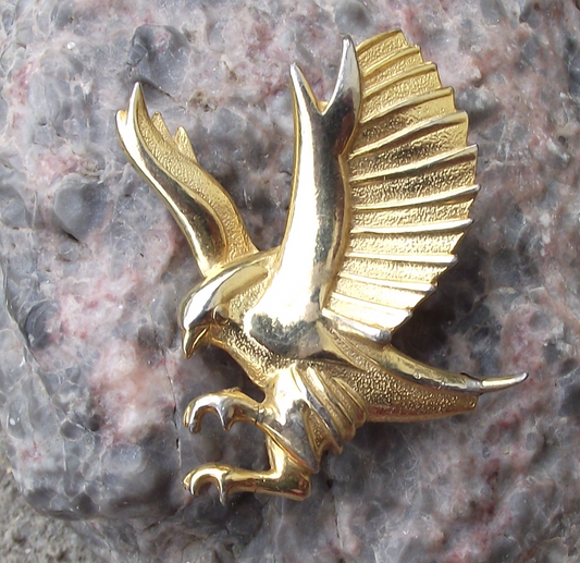 Vintage Golden Czech Eagle Swooping Falcon Raptor Pin Badge - Badgecrazy