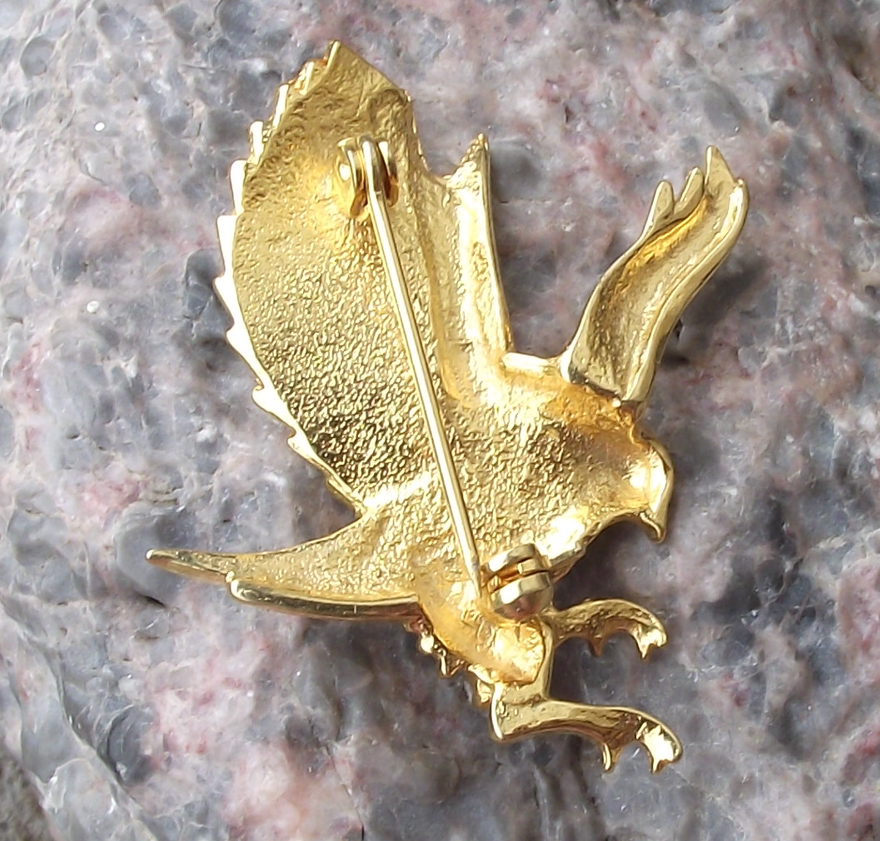 Vintage Golden Czech Eagle Swooping Falcon Raptor Pin Badge - Badgecrazy