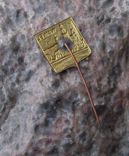 Vintage Wawel Castle Legendary Home of Poland Kings Polish Pin Badge
