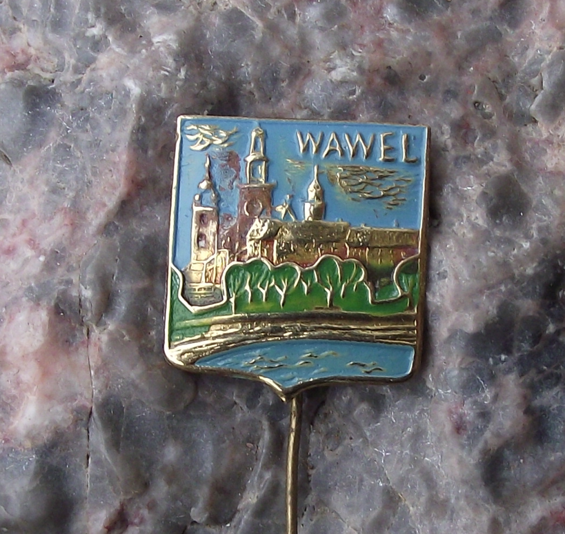 Vintage Wawel Castle Legendary Home of Poland Kings Polish Pin Badge