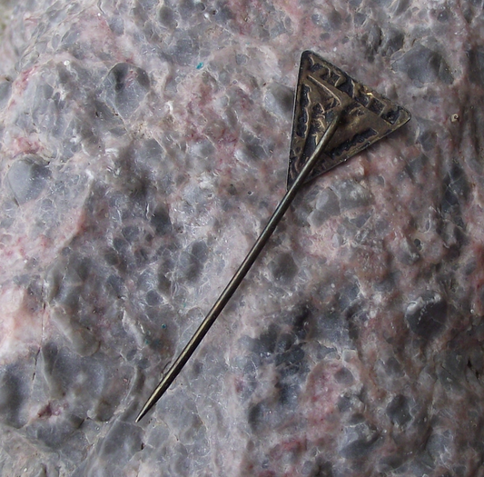 1962 Lezaky World War 2 WW2 Czechoslovakia Massacre Memorial Pin Badge - Badgecrazy