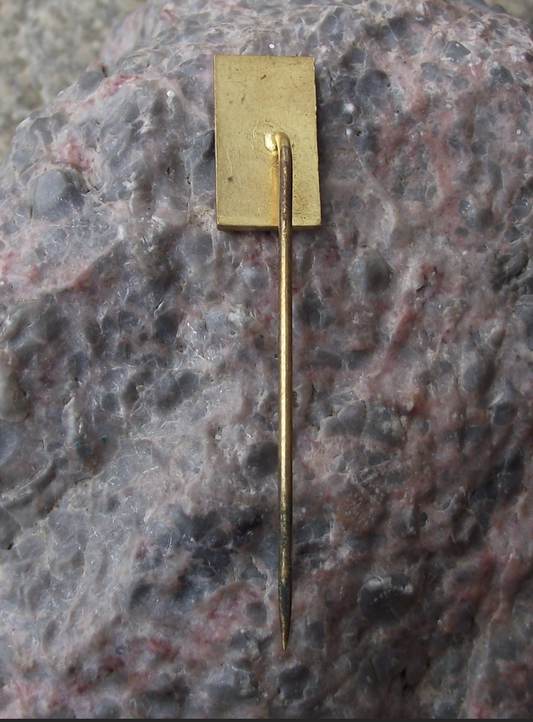 Vintage Lezaky World War 2 WW2 Massacre Screaming Face Pin Badge - Badgecrazy