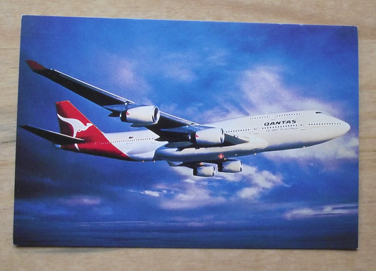 Vintage QANTUS Boeing 747 - 400 Longreach Airliner Aircraft Postcard - Badgecrazy