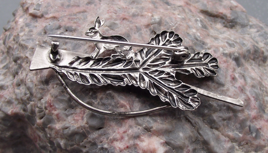 Vintage Wild Rabbit Hare Hunting Rifle CMS Czech Hunters Pin Badge - Badgecrazy