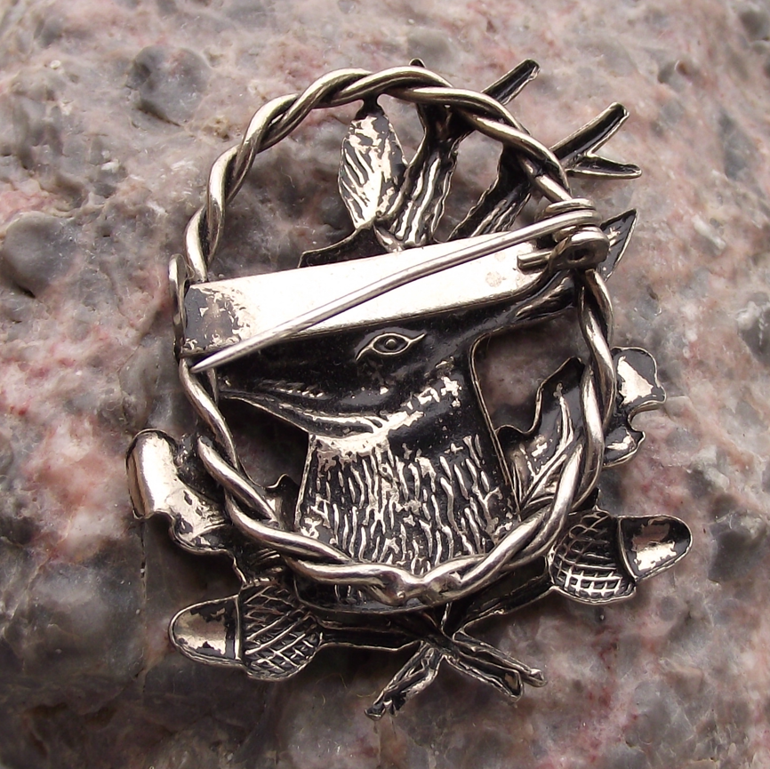 Vintage Roe Deer Stag Head CMS Czech Hunting Oak Cluster Pin Badge - Badgecrazy