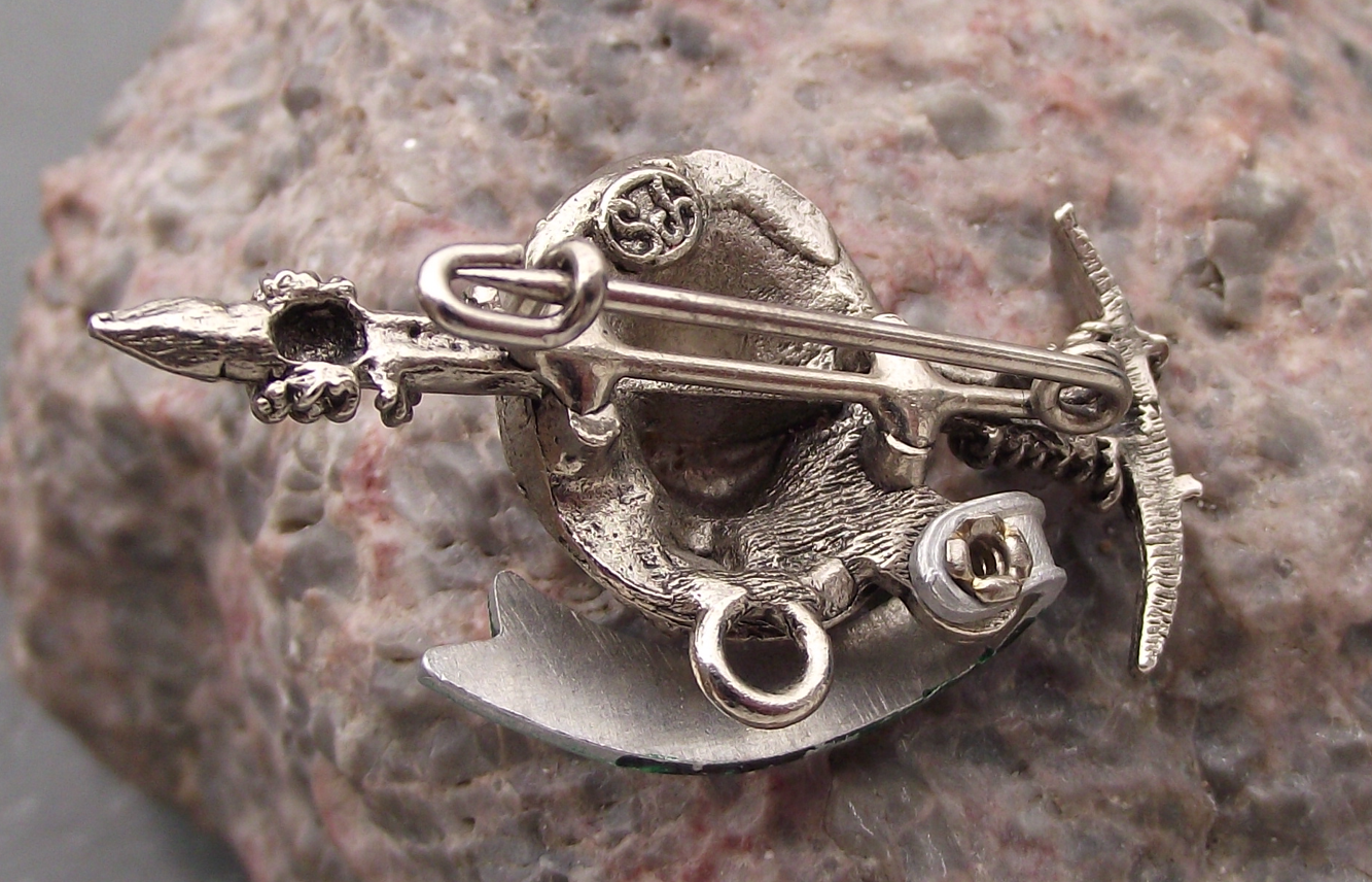 Vintage Germany Oberstdorf Hunting Hat and Climbing Axe Hunters Pin Badge