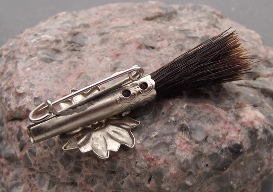 Vintage Austrian Hand Painted Edelweiss Flower Hunting Deer Hair Pin Badge