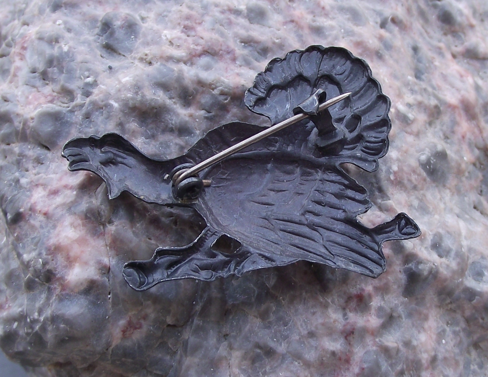 Vintage Capercaillie Giant Grouse and Branch Hunters Hunting Pin Badge