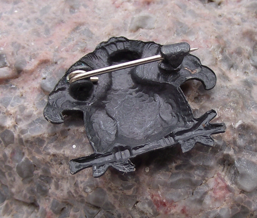 Vintage Capercaillie Giant Hunting Grouse on Branch Hunters Pin Badge