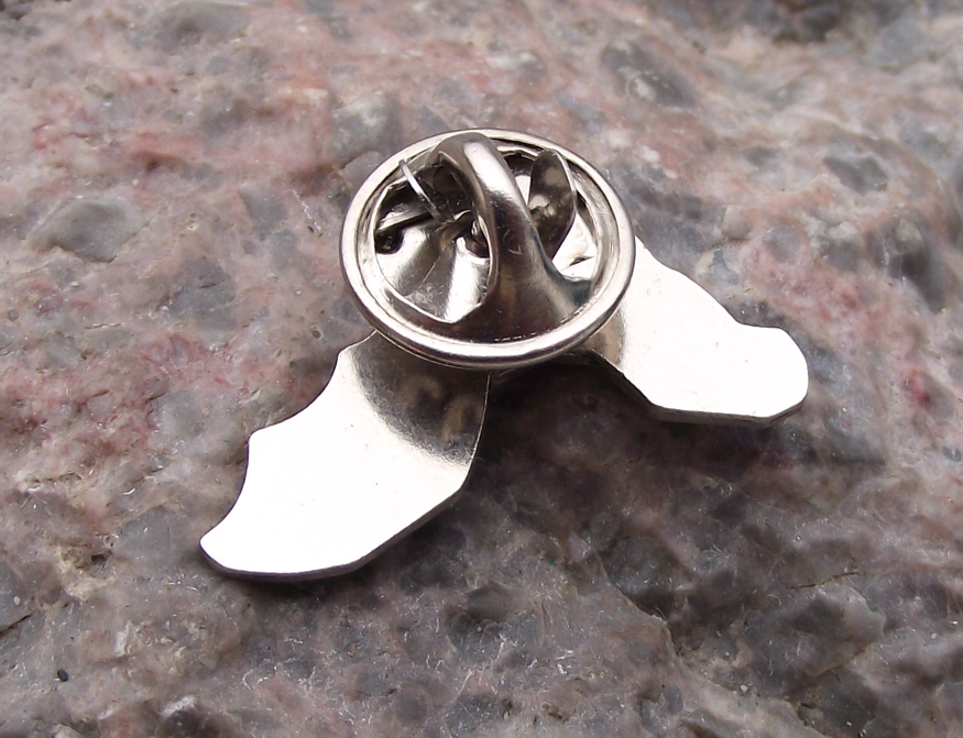 American Flying Brown Horseshoe Bat with Long Ears & Flat Pig Nose Tie Pin Badge - Badgecrazy