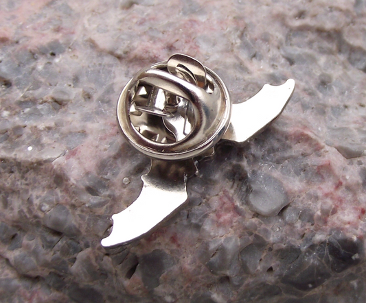 European Brown Common Long Eared Bat Flying Mammal Tie Pin Badge - Badgecrazy