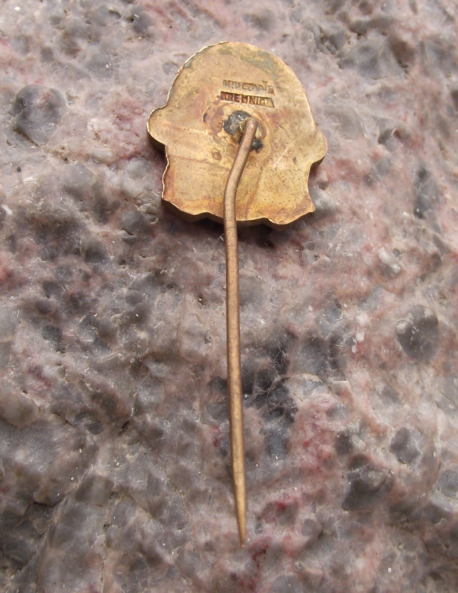 Vintage Pine Branch Czechoslovakia Hunters Emblem Hunting Association Pin Badge - Badgecrazy