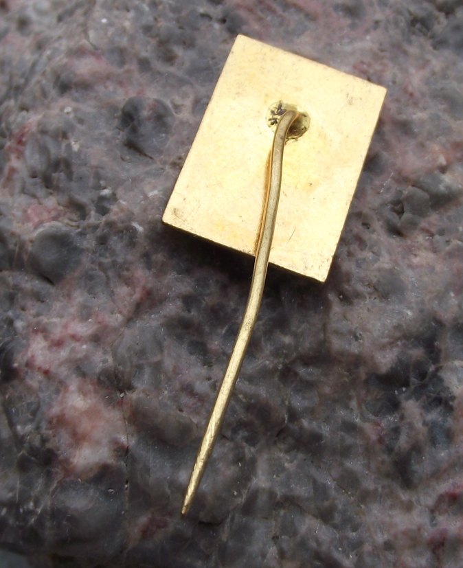 Vintage Draped USA American Flag US Stars and Stripes America Pin Badge - Badgecrazy